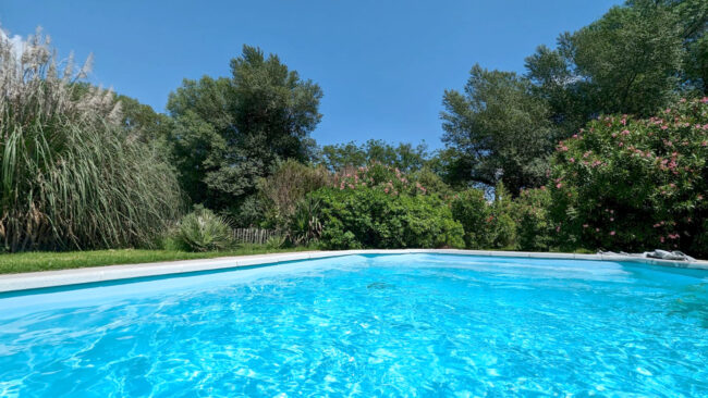 La Belle Rivière - Maison d'hôtes en Provence - Piscine