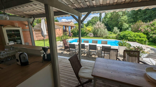 La Belle Rivière - Maison d'hôtes en Provence - Terrasse et Piscine