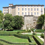 Entrecasteaux-le chateau